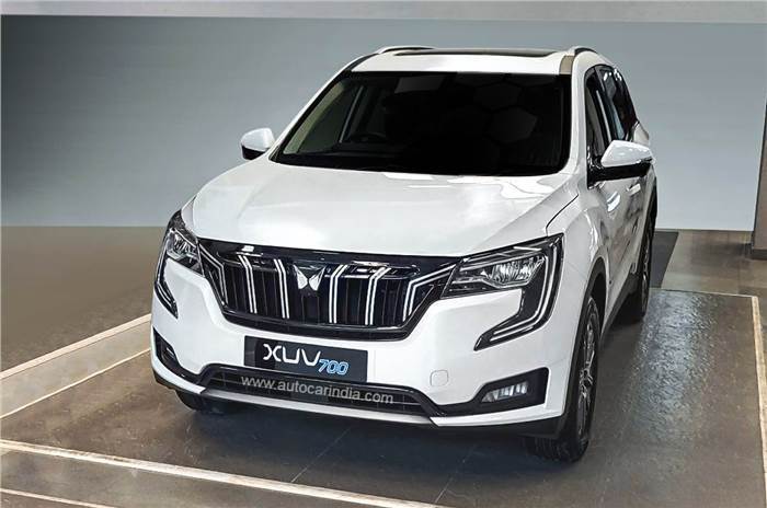XUV 700